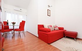 Apartment Lola Maria